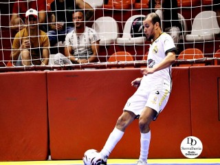 
<a style='margin-left: 5px;' class='btn btn-xs btn-social btn-facebook' href='https://www.facebook.com/sharer/sharer.php?u=https://ko-boladovale.web.getmuller.com.br/imgs/800-800-90/conteudo/fotos/2035/img3828.jpg' rel='popup' data-width='500' data-height='400'><i class='fa fa-facebook'></i>Compartilhar <span class='hidden-xs'>no Facebook</span>
</a> 
<a class='btn btn-default btn-xs' target='_blank' href='imgs/800-800-90/conteudo/fotos/2035/img3828.jpg'>
<span class='glyphicon glyphicon-cloud-download'></span> Salvar
</a> 
<span></span>