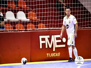 
<a style='margin-left: 5px;' class='btn btn-xs btn-social btn-facebook' href='https://www.facebook.com/sharer/sharer.php?u=https://ko-boladovale.web.getmuller.com.br/imgs/800-800-90/conteudo/fotos/2035/img3838.jpg' rel='popup' data-width='500' data-height='400'><i class='fa fa-facebook'></i>Compartilhar <span class='hidden-xs'>no Facebook</span>
</a> 
<a class='btn btn-default btn-xs' target='_blank' href='imgs/800-800-90/conteudo/fotos/2035/img3838.jpg'>
<span class='glyphicon glyphicon-cloud-download'></span> Salvar
</a> 
<span></span>