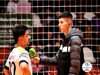 
<a style='margin-left: 5px;' class='btn btn-xs btn-social btn-facebook' href='https://www.facebook.com/sharer/sharer.php?u=https://ko-boladovale.web.getmuller.com.br/imgs/800-800-90/conteudo/fotos/2035/img3881.jpg' rel='popup' data-width='500' data-height='400'><i class='fa fa-facebook'></i>Compartilhar <span class='hidden-xs'>no Facebook</span>
</a> 
<a class='btn btn-default btn-xs' target='_blank' href='imgs/800-800-90/conteudo/fotos/2035/img3881.jpg'>
<span class='glyphicon glyphicon-cloud-download'></span> Salvar
</a> 
<span></span>