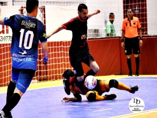 
<a style='margin-left: 5px;' class='btn btn-xs btn-social btn-facebook' href='https://www.facebook.com/sharer/sharer.php?u=https://ko-boladovale.web.getmuller.com.br/imgs/800-800-90/conteudo/fotos/2036/img4075.jpg' rel='popup' data-width='500' data-height='400'><i class='fa fa-facebook'></i>Compartilhar <span class='hidden-xs'>no Facebook</span>
</a> 
<a class='btn btn-default btn-xs' target='_blank' href='imgs/800-800-90/conteudo/fotos/2036/img4075.jpg'>
<span class='glyphicon glyphicon-cloud-download'></span> Salvar
</a> 
<span></span>