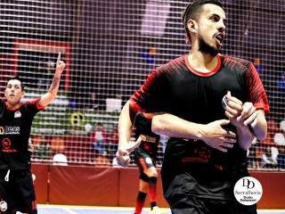 
<a style='margin-left: 5px;' class='btn btn-xs btn-social btn-facebook' href='https://www.facebook.com/sharer/sharer.php?u=https://ko-boladovale.web.getmuller.com.br/imgs/800-800-90/conteudo/fotos/2036/img4078.jpg' rel='popup' data-width='500' data-height='400'><i class='fa fa-facebook'></i>Compartilhar <span class='hidden-xs'>no Facebook</span>
</a> 
<a class='btn btn-default btn-xs' target='_blank' href='imgs/800-800-90/conteudo/fotos/2036/img4078.jpg'>
<span class='glyphicon glyphicon-cloud-download'></span> Salvar
</a> 
<span></span>