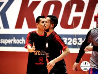 
<a style='margin-left: 5px;' class='btn btn-xs btn-social btn-facebook' href='https://www.facebook.com/sharer/sharer.php?u=https://ko-boladovale.web.getmuller.com.br/imgs/800-800-90/conteudo/fotos/2036/img4080.jpg' rel='popup' data-width='500' data-height='400'><i class='fa fa-facebook'></i>Compartilhar <span class='hidden-xs'>no Facebook</span>
</a> 
<a class='btn btn-default btn-xs' target='_blank' href='imgs/800-800-90/conteudo/fotos/2036/img4080.jpg'>
<span class='glyphicon glyphicon-cloud-download'></span> Salvar
</a> 
<span></span>