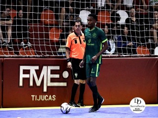 
<a style='margin-left: 5px;' class='btn btn-xs btn-social btn-facebook' href='https://www.facebook.com/sharer/sharer.php?u=https://ko-boladovale.web.getmuller.com.br/imgs/800-800-90/conteudo/fotos/2037/img4275.jpg' rel='popup' data-width='500' data-height='400'><i class='fa fa-facebook'></i>Compartilhar <span class='hidden-xs'>no Facebook</span>
</a> 
<a class='btn btn-default btn-xs' target='_blank' href='imgs/800-800-90/conteudo/fotos/2037/img4275.jpg'>
<span class='glyphicon glyphicon-cloud-download'></span> Salvar
</a> 
<span></span>