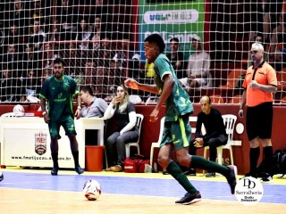 
<a style='margin-left: 5px;' class='btn btn-xs btn-social btn-facebook' href='https://www.facebook.com/sharer/sharer.php?u=https://ko-boladovale.web.getmuller.com.br/imgs/800-800-90/conteudo/fotos/2037/img4392.jpg' rel='popup' data-width='500' data-height='400'><i class='fa fa-facebook'></i>Compartilhar <span class='hidden-xs'>no Facebook</span>
</a> 
<a class='btn btn-default btn-xs' target='_blank' href='imgs/800-800-90/conteudo/fotos/2037/img4392.jpg'>
<span class='glyphicon glyphicon-cloud-download'></span> Salvar
</a> 
<span></span>