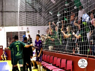 
<a style='margin-left: 5px;' class='btn btn-xs btn-social btn-facebook' href='https://www.facebook.com/sharer/sharer.php?u=https://ko-boladovale.web.getmuller.com.br/imgs/800-800-90/conteudo/fotos/2037/img4460.jpg' rel='popup' data-width='500' data-height='400'><i class='fa fa-facebook'></i>Compartilhar <span class='hidden-xs'>no Facebook</span>
</a> 
<a class='btn btn-default btn-xs' target='_blank' href='imgs/800-800-90/conteudo/fotos/2037/img4460.jpg'>
<span class='glyphicon glyphicon-cloud-download'></span> Salvar
</a> 
<span></span>