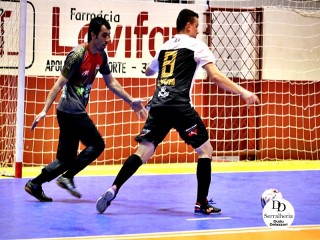 
<a style='margin-left: 5px;' class='btn btn-xs btn-social btn-facebook' href='https://www.facebook.com/sharer/sharer.php?u=https://ko-boladovale.web.getmuller.com.br/imgs/800-800-90/conteudo/fotos/2038/img4592.jpg' rel='popup' data-width='500' data-height='400'><i class='fa fa-facebook'></i>Compartilhar <span class='hidden-xs'>no Facebook</span>
</a> 
<a class='btn btn-default btn-xs' target='_blank' href='imgs/800-800-90/conteudo/fotos/2038/img4592.jpg'>
<span class='glyphicon glyphicon-cloud-download'></span> Salvar
</a> 
<span></span>