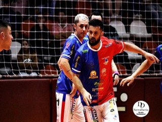 
<a style='margin-left: 5px;' class='btn btn-xs btn-social btn-facebook' href='https://www.facebook.com/sharer/sharer.php?u=https://ko-boladovale.web.getmuller.com.br/imgs/800-800-90/conteudo/fotos/2039/img4743.jpg' rel='popup' data-width='500' data-height='400'><i class='fa fa-facebook'></i>Compartilhar <span class='hidden-xs'>no Facebook</span>
</a> 
<a class='btn btn-default btn-xs' target='_blank' href='imgs/800-800-90/conteudo/fotos/2039/img4743.jpg'>
<span class='glyphicon glyphicon-cloud-download'></span> Salvar
</a> 
<span></span>