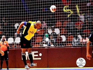 
<a style='margin-left: 5px;' class='btn btn-xs btn-social btn-facebook' href='https://www.facebook.com/sharer/sharer.php?u=https://ko-boladovale.web.getmuller.com.br/imgs/800-800-90/conteudo/fotos/2040/img5191.jpg' rel='popup' data-width='500' data-height='400'><i class='fa fa-facebook'></i>Compartilhar <span class='hidden-xs'>no Facebook</span>
</a> 
<a class='btn btn-default btn-xs' target='_blank' href='imgs/800-800-90/conteudo/fotos/2040/img5191.jpg'>
<span class='glyphicon glyphicon-cloud-download'></span> Salvar
</a> 
<span></span>