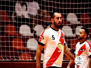 
<a style='margin-left: 5px;' class='btn btn-xs btn-social btn-facebook' href='https://www.facebook.com/sharer/sharer.php?u=https://ko-boladovale.web.getmuller.com.br/imgs/800-800-90/conteudo/fotos/2041/img5324.jpg' rel='popup' data-width='500' data-height='400'><i class='fa fa-facebook'></i>Compartilhar <span class='hidden-xs'>no Facebook</span>
</a> 
<a class='btn btn-default btn-xs' target='_blank' href='imgs/800-800-90/conteudo/fotos/2041/img5324.jpg'>
<span class='glyphicon glyphicon-cloud-download'></span> Salvar
</a> 
<span></span>