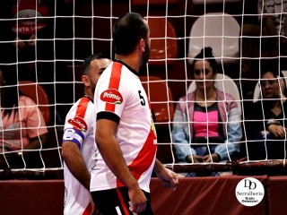 
<a style='margin-left: 5px;' class='btn btn-xs btn-social btn-facebook' href='https://www.facebook.com/sharer/sharer.php?u=https://ko-boladovale.web.getmuller.com.br/imgs/800-800-90/conteudo/fotos/2041/img5348.jpg' rel='popup' data-width='500' data-height='400'><i class='fa fa-facebook'></i>Compartilhar <span class='hidden-xs'>no Facebook</span>
</a> 
<a class='btn btn-default btn-xs' target='_blank' href='imgs/800-800-90/conteudo/fotos/2041/img5348.jpg'>
<span class='glyphicon glyphicon-cloud-download'></span> Salvar
</a> 
<span></span>