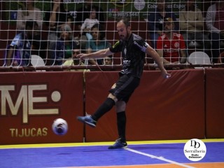 
<a style='margin-left: 5px;' class='btn btn-xs btn-social btn-facebook' href='https://www.facebook.com/sharer/sharer.php?u=https://ko-boladovale.web.getmuller.com.br/imgs/800-800-90/conteudo/fotos/2043/img5830.jpg' rel='popup' data-width='500' data-height='400'><i class='fa fa-facebook'></i>Compartilhar <span class='hidden-xs'>no Facebook</span>
</a> 
<a class='btn btn-default btn-xs' target='_blank' href='imgs/800-800-90/conteudo/fotos/2043/img5830.jpg'>
<span class='glyphicon glyphicon-cloud-download'></span> Salvar
</a> 
<span></span>