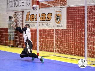 
<a style='margin-left: 5px;' class='btn btn-xs btn-social btn-facebook' href='https://www.facebook.com/sharer/sharer.php?u=https://ko-boladovale.web.getmuller.com.br/imgs/800-800-90/conteudo/fotos/2044/img6081.jpg' rel='popup' data-width='500' data-height='400'><i class='fa fa-facebook'></i>Compartilhar <span class='hidden-xs'>no Facebook</span>
</a> 
<a class='btn btn-default btn-xs' target='_blank' href='imgs/800-800-90/conteudo/fotos/2044/img6081.jpg'>
<span class='glyphicon glyphicon-cloud-download'></span> Salvar
</a> 
<span></span>