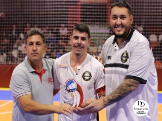 
<a style='margin-left: 5px;' class='btn btn-xs btn-social btn-facebook' href='https://www.facebook.com/sharer/sharer.php?u=https://ko-boladovale.web.getmuller.com.br/imgs/800-800-90/conteudo/fotos/2045/img6451.jpg' rel='popup' data-width='500' data-height='400'><i class='fa fa-facebook'></i>Compartilhar <span class='hidden-xs'>no Facebook</span>
</a> 
<a class='btn btn-default btn-xs' target='_blank' href='imgs/800-800-90/conteudo/fotos/2045/img6451.jpg'>
<span class='glyphicon glyphicon-cloud-download'></span> Salvar
</a> 
<span></span>