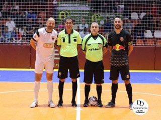 
<a style='margin-left: 5px;' class='btn btn-xs btn-social btn-facebook' href='https://www.facebook.com/sharer/sharer.php?u=https://ko-boladovale.web.getmuller.com.br/imgs/800-800-90/conteudo/fotos/2046/img6467.jpg' rel='popup' data-width='500' data-height='400'><i class='fa fa-facebook'></i>Compartilhar <span class='hidden-xs'>no Facebook</span>
</a> 
<a class='btn btn-default btn-xs' target='_blank' href='imgs/800-800-90/conteudo/fotos/2046/img6467.jpg'>
<span class='glyphicon glyphicon-cloud-download'></span> Salvar
</a> 
<span></span>