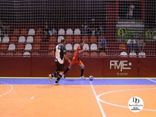 
<a style='margin-left: 5px;' class='btn btn-xs btn-social btn-facebook' href='https://www.facebook.com/sharer/sharer.php?u=https://ko-boladovale.web.getmuller.com.br/imgs/800-800-90/conteudo/fotos/2049/img9262.jpg' rel='popup' data-width='500' data-height='400'><i class='fa fa-facebook'></i>Compartilhar <span class='hidden-xs'>no Facebook</span>
</a> 
<a class='btn btn-default btn-xs' target='_blank' href='imgs/800-800-90/conteudo/fotos/2049/img9262.jpg'>
<span class='glyphicon glyphicon-cloud-download'></span> Salvar
</a> 
<span></span>