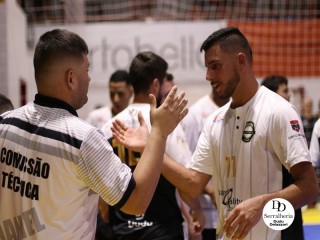 
<a style='margin-left: 5px;' class='btn btn-xs btn-social btn-facebook' href='https://www.facebook.com/sharer/sharer.php?u=https://ko-boladovale.web.getmuller.com.br/imgs/800-800-90/conteudo/fotos/2050/img9600.jpg' rel='popup' data-width='500' data-height='400'><i class='fa fa-facebook'></i>Compartilhar <span class='hidden-xs'>no Facebook</span>
</a> 
<a class='btn btn-default btn-xs' target='_blank' href='imgs/800-800-90/conteudo/fotos/2050/img9600.jpg'>
<span class='glyphicon glyphicon-cloud-download'></span> Salvar
</a> 
<span></span>