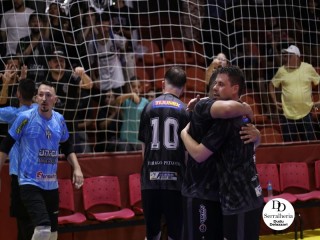 
<a style='margin-left: 5px;' class='btn btn-xs btn-social btn-facebook' href='https://www.facebook.com/sharer/sharer.php?u=https://ko-boladovale.web.getmuller.com.br/imgs/800-800-90/conteudo/fotos/2051/img9776.jpg' rel='popup' data-width='500' data-height='400'><i class='fa fa-facebook'></i>Compartilhar <span class='hidden-xs'>no Facebook</span>
</a> 
<a class='btn btn-default btn-xs' target='_blank' href='imgs/800-800-90/conteudo/fotos/2051/img9776.jpg'>
<span class='glyphicon glyphicon-cloud-download'></span> Salvar
</a> 
<span></span>