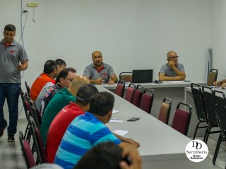 
<a style='margin-left: 5px;' class='btn btn-xs btn-social btn-facebook' href='https://www.facebook.com/sharer/sharer.php?u=https://ko-boladovale.web.getmuller.com.br/imgs/800-800-90/conteudo/fotos/2052/img2168.jpg' rel='popup' data-width='500' data-height='400'><i class='fa fa-facebook'></i>Compartilhar <span class='hidden-xs'>no Facebook</span>
</a> 
<a class='btn btn-default btn-xs' target='_blank' href='imgs/800-800-90/conteudo/fotos/2052/img2168.jpg'>
<span class='glyphicon glyphicon-cloud-download'></span> Salvar
</a> 
<span></span>