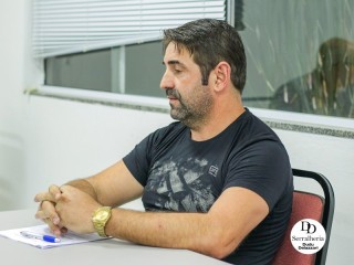 
<a style='margin-left: 5px;' class='btn btn-xs btn-social btn-facebook' href='https://www.facebook.com/sharer/sharer.php?u=https://ko-boladovale.web.getmuller.com.br/imgs/800-800-90/conteudo/fotos/2052/img2182.jpg' rel='popup' data-width='500' data-height='400'><i class='fa fa-facebook'></i>Compartilhar <span class='hidden-xs'>no Facebook</span>
</a> 
<a class='btn btn-default btn-xs' target='_blank' href='imgs/800-800-90/conteudo/fotos/2052/img2182.jpg'>
<span class='glyphicon glyphicon-cloud-download'></span> Salvar
</a> 
<span></span>