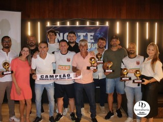 
<a style='margin-left: 5px;' class='btn btn-xs btn-social btn-facebook' href='https://www.facebook.com/sharer/sharer.php?u=https://ko-boladovale.web.getmuller.com.br/imgs/800-800-90/conteudo/fotos/2053/img9999-1.jpg' rel='popup' data-width='500' data-height='400'><i class='fa fa-facebook'></i>Compartilhar <span class='hidden-xs'>no Facebook</span>
</a> 
<a class='btn btn-default btn-xs' target='_blank' href='imgs/800-800-90/conteudo/fotos/2053/img9999-1.jpg'>
<span class='glyphicon glyphicon-cloud-download'></span> Salvar
</a> 
<span></span>