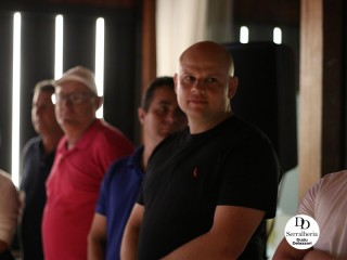 
<a style='margin-left: 5px;' class='btn btn-xs btn-social btn-facebook' href='https://www.facebook.com/sharer/sharer.php?u=https://ko-boladovale.web.getmuller.com.br/imgs/800-800-90/conteudo/fotos/2053/img9999-11.jpg' rel='popup' data-width='500' data-height='400'><i class='fa fa-facebook'></i>Compartilhar <span class='hidden-xs'>no Facebook</span>
</a> 
<a class='btn btn-default btn-xs' target='_blank' href='imgs/800-800-90/conteudo/fotos/2053/img9999-11.jpg'>
<span class='glyphicon glyphicon-cloud-download'></span> Salvar
</a> 
<span></span>