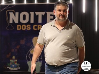 
<a style='margin-left: 5px;' class='btn btn-xs btn-social btn-facebook' href='https://www.facebook.com/sharer/sharer.php?u=https://ko-boladovale.web.getmuller.com.br/imgs/800-800-90/conteudo/fotos/2053/img9999-2.jpg' rel='popup' data-width='500' data-height='400'><i class='fa fa-facebook'></i>Compartilhar <span class='hidden-xs'>no Facebook</span>
</a> 
<a class='btn btn-default btn-xs' target='_blank' href='imgs/800-800-90/conteudo/fotos/2053/img9999-2.jpg'>
<span class='glyphicon glyphicon-cloud-download'></span> Salvar
</a> 
<span></span>