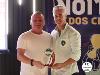 
<a style='margin-left: 5px;' class='btn btn-xs btn-social btn-facebook' href='https://www.facebook.com/sharer/sharer.php?u=https://ko-boladovale.web.getmuller.com.br/imgs/800-800-90/conteudo/fotos/2053/img9999-22.jpg' rel='popup' data-width='500' data-height='400'><i class='fa fa-facebook'></i>Compartilhar <span class='hidden-xs'>no Facebook</span>
</a> 
<a class='btn btn-default btn-xs' target='_blank' href='imgs/800-800-90/conteudo/fotos/2053/img9999-22.jpg'>
<span class='glyphicon glyphicon-cloud-download'></span> Salvar
</a> 
<span></span>