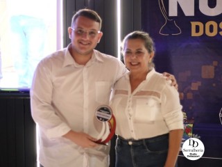 
<a style='margin-left: 5px;' class='btn btn-xs btn-social btn-facebook' href='https://www.facebook.com/sharer/sharer.php?u=https://ko-boladovale.web.getmuller.com.br/imgs/800-800-90/conteudo/fotos/2053/img9999-27.jpg' rel='popup' data-width='500' data-height='400'><i class='fa fa-facebook'></i>Compartilhar <span class='hidden-xs'>no Facebook</span>
</a> 
<a class='btn btn-default btn-xs' target='_blank' href='imgs/800-800-90/conteudo/fotos/2053/img9999-27.jpg'>
<span class='glyphicon glyphicon-cloud-download'></span> Salvar
</a> 
<span></span>