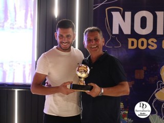 
<a style='margin-left: 5px;' class='btn btn-xs btn-social btn-facebook' href='https://www.facebook.com/sharer/sharer.php?u=https://ko-boladovale.web.getmuller.com.br/imgs/800-800-90/conteudo/fotos/2053/img9999-30.jpg' rel='popup' data-width='500' data-height='400'><i class='fa fa-facebook'></i>Compartilhar <span class='hidden-xs'>no Facebook</span>
</a> 
<a class='btn btn-default btn-xs' target='_blank' href='imgs/800-800-90/conteudo/fotos/2053/img9999-30.jpg'>
<span class='glyphicon glyphicon-cloud-download'></span> Salvar
</a> 
<span></span>