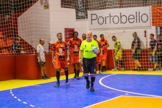 
<a style='margin-left: 5px;' class='btn btn-xs btn-social btn-facebook' href='https://www.facebook.com/sharer/sharer.php?u=https://ko-boladovale.web.getmuller.com.br/imgs/800-800-90/conteudo/fotos/2054/img5144.jpg' rel='popup' data-width='500' data-height='400'><i class='fa fa-facebook'></i>Compartilhar <span class='hidden-xs'>no Facebook</span>
</a> 
<a class='btn btn-default btn-xs' target='_blank' href='imgs/800-800-90/conteudo/fotos/2054/img5144.jpg'>
<span class='glyphicon glyphicon-cloud-download'></span> Salvar
</a> 
<span></span>