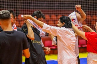 
<a style='margin-left: 5px;' class='btn btn-xs btn-social btn-facebook' href='https://www.facebook.com/sharer/sharer.php?u=https://ko-boladovale.web.getmuller.com.br/imgs/800-800-90/conteudo/fotos/2054/img5166.jpg' rel='popup' data-width='500' data-height='400'><i class='fa fa-facebook'></i>Compartilhar <span class='hidden-xs'>no Facebook</span>
</a> 
<a class='btn btn-default btn-xs' target='_blank' href='imgs/800-800-90/conteudo/fotos/2054/img5166.jpg'>
<span class='glyphicon glyphicon-cloud-download'></span> Salvar
</a> 
<span></span>