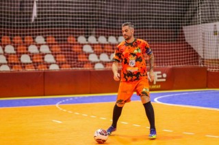 
<a style='margin-left: 5px;' class='btn btn-xs btn-social btn-facebook' href='https://www.facebook.com/sharer/sharer.php?u=https://ko-boladovale.web.getmuller.com.br/imgs/800-800-90/conteudo/fotos/2054/img5218.jpg' rel='popup' data-width='500' data-height='400'><i class='fa fa-facebook'></i>Compartilhar <span class='hidden-xs'>no Facebook</span>
</a> 
<a class='btn btn-default btn-xs' target='_blank' href='imgs/800-800-90/conteudo/fotos/2054/img5218.jpg'>
<span class='glyphicon glyphicon-cloud-download'></span> Salvar
</a> 
<span></span>