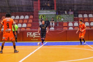 
<a style='margin-left: 5px;' class='btn btn-xs btn-social btn-facebook' href='https://www.facebook.com/sharer/sharer.php?u=https://ko-boladovale.web.getmuller.com.br/imgs/800-800-90/conteudo/fotos/2054/img5227.jpg' rel='popup' data-width='500' data-height='400'><i class='fa fa-facebook'></i>Compartilhar <span class='hidden-xs'>no Facebook</span>
</a> 
<a class='btn btn-default btn-xs' target='_blank' href='imgs/800-800-90/conteudo/fotos/2054/img5227.jpg'>
<span class='glyphicon glyphicon-cloud-download'></span> Salvar
</a> 
<span></span>