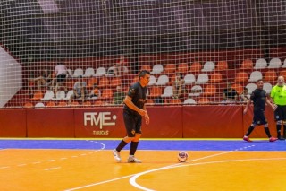 
<a style='margin-left: 5px;' class='btn btn-xs btn-social btn-facebook' href='https://www.facebook.com/sharer/sharer.php?u=https://ko-boladovale.web.getmuller.com.br/imgs/800-800-90/conteudo/fotos/2054/img5260.jpg' rel='popup' data-width='500' data-height='400'><i class='fa fa-facebook'></i>Compartilhar <span class='hidden-xs'>no Facebook</span>
</a> 
<a class='btn btn-default btn-xs' target='_blank' href='imgs/800-800-90/conteudo/fotos/2054/img5260.jpg'>
<span class='glyphicon glyphicon-cloud-download'></span> Salvar
</a> 
<span></span>