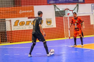 
<a style='margin-left: 5px;' class='btn btn-xs btn-social btn-facebook' href='https://www.facebook.com/sharer/sharer.php?u=https://ko-boladovale.web.getmuller.com.br/imgs/800-800-90/conteudo/fotos/2054/img5366.jpg' rel='popup' data-width='500' data-height='400'><i class='fa fa-facebook'></i>Compartilhar <span class='hidden-xs'>no Facebook</span>
</a> 
<a class='btn btn-default btn-xs' target='_blank' href='imgs/800-800-90/conteudo/fotos/2054/img5366.jpg'>
<span class='glyphicon glyphicon-cloud-download'></span> Salvar
</a> 
<span></span>