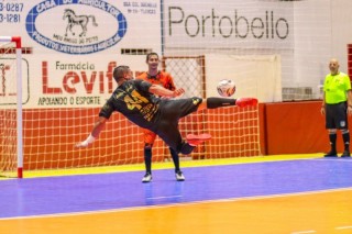 
<a style='margin-left: 5px;' class='btn btn-xs btn-social btn-facebook' href='https://www.facebook.com/sharer/sharer.php?u=https://ko-boladovale.web.getmuller.com.br/imgs/800-800-90/conteudo/fotos/2054/img5391.jpg' rel='popup' data-width='500' data-height='400'><i class='fa fa-facebook'></i>Compartilhar <span class='hidden-xs'>no Facebook</span>
</a> 
<a class='btn btn-default btn-xs' target='_blank' href='imgs/800-800-90/conteudo/fotos/2054/img5391.jpg'>
<span class='glyphicon glyphicon-cloud-download'></span> Salvar
</a> 
<span></span>