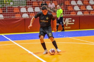 
<a style='margin-left: 5px;' class='btn btn-xs btn-social btn-facebook' href='https://www.facebook.com/sharer/sharer.php?u=https://ko-boladovale.web.getmuller.com.br/imgs/800-800-90/conteudo/fotos/2054/img5417.jpg' rel='popup' data-width='500' data-height='400'><i class='fa fa-facebook'></i>Compartilhar <span class='hidden-xs'>no Facebook</span>
</a> 
<a class='btn btn-default btn-xs' target='_blank' href='imgs/800-800-90/conteudo/fotos/2054/img5417.jpg'>
<span class='glyphicon glyphicon-cloud-download'></span> Salvar
</a> 
<span></span>