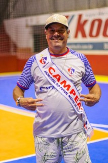 
<a style='margin-left: 5px;' class='btn btn-xs btn-social btn-facebook' href='https://www.facebook.com/sharer/sharer.php?u=https://ko-boladovale.web.getmuller.com.br/imgs/800-800-90/conteudo/fotos/2054/img5439.jpg' rel='popup' data-width='500' data-height='400'><i class='fa fa-facebook'></i>Compartilhar <span class='hidden-xs'>no Facebook</span>
</a> 
<a class='btn btn-default btn-xs' target='_blank' href='imgs/800-800-90/conteudo/fotos/2054/img5439.jpg'>
<span class='glyphicon glyphicon-cloud-download'></span> Salvar
</a> 
<span></span>