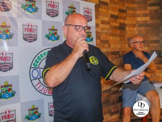 
<a style='margin-left: 5px;' class='btn btn-xs btn-social btn-facebook' href='https://www.facebook.com/sharer/sharer.php?u=https://ko-boladovale.web.getmuller.com.br/imgs/800-800-90/conteudo/fotos/2055/img4288.jpg' rel='popup' data-width='500' data-height='400'><i class='fa fa-facebook'></i>Compartilhar <span class='hidden-xs'>no Facebook</span>
</a> 
<a class='btn btn-default btn-xs' target='_blank' href='imgs/800-800-90/conteudo/fotos/2055/img4288.jpg'>
<span class='glyphicon glyphicon-cloud-download'></span> Salvar
</a> 
<span></span>