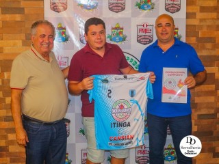 
<a style='margin-left: 5px;' class='btn btn-xs btn-social btn-facebook' href='https://www.facebook.com/sharer/sharer.php?u=https://ko-boladovale.web.getmuller.com.br/imgs/800-800-90/conteudo/fotos/2055/img4320.jpg' rel='popup' data-width='500' data-height='400'><i class='fa fa-facebook'></i>Compartilhar <span class='hidden-xs'>no Facebook</span>
</a> 
<a class='btn btn-default btn-xs' target='_blank' href='imgs/800-800-90/conteudo/fotos/2055/img4320.jpg'>
<span class='glyphicon glyphicon-cloud-download'></span> Salvar
</a> 
<span></span>