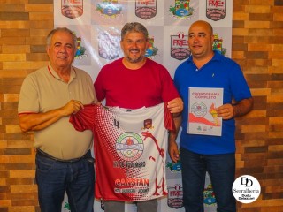 
<a style='margin-left: 5px;' class='btn btn-xs btn-social btn-facebook' href='https://www.facebook.com/sharer/sharer.php?u=https://ko-boladovale.web.getmuller.com.br/imgs/800-800-90/conteudo/fotos/2055/img4337.jpg' rel='popup' data-width='500' data-height='400'><i class='fa fa-facebook'></i>Compartilhar <span class='hidden-xs'>no Facebook</span>
</a> 
<a class='btn btn-default btn-xs' target='_blank' href='imgs/800-800-90/conteudo/fotos/2055/img4337.jpg'>
<span class='glyphicon glyphicon-cloud-download'></span> Salvar
</a> 
<span></span>