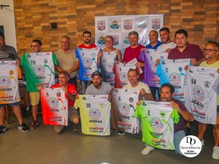 
<a style='margin-left: 5px;' class='btn btn-xs btn-social btn-facebook' href='https://www.facebook.com/sharer/sharer.php?u=https://ko-boladovale.web.getmuller.com.br/imgs/800-800-90/conteudo/fotos/2055/img4340.jpg' rel='popup' data-width='500' data-height='400'><i class='fa fa-facebook'></i>Compartilhar <span class='hidden-xs'>no Facebook</span>
</a> 
<a class='btn btn-default btn-xs' target='_blank' href='imgs/800-800-90/conteudo/fotos/2055/img4340.jpg'>
<span class='glyphicon glyphicon-cloud-download'></span> Salvar
</a> 
<span></span>