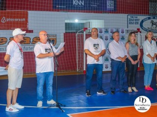 
<a style='margin-left: 5px;' class='btn btn-xs btn-social btn-facebook' href='https://www.facebook.com/sharer/sharer.php?u=https://ko-boladovale.web.getmuller.com.br/imgs/800-800-90/conteudo/fotos/2056/img7269.jpg' rel='popup' data-width='500' data-height='400'><i class='fa fa-facebook'></i>Compartilhar <span class='hidden-xs'>no Facebook</span>
</a> 
<a class='btn btn-default btn-xs' target='_blank' href='imgs/800-800-90/conteudo/fotos/2056/img7269.jpg'>
<span class='glyphicon glyphicon-cloud-download'></span> Salvar
</a> 
<span></span>