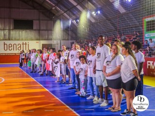 
<a style='margin-left: 5px;' class='btn btn-xs btn-social btn-facebook' href='https://www.facebook.com/sharer/sharer.php?u=https://ko-boladovale.web.getmuller.com.br/imgs/800-800-90/conteudo/fotos/2056/img7320.jpg' rel='popup' data-width='500' data-height='400'><i class='fa fa-facebook'></i>Compartilhar <span class='hidden-xs'>no Facebook</span>
</a> 
<a class='btn btn-default btn-xs' target='_blank' href='imgs/800-800-90/conteudo/fotos/2056/img7320.jpg'>
<span class='glyphicon glyphicon-cloud-download'></span> Salvar
</a> 
<span></span>