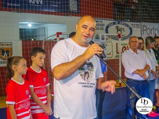 
<a style='margin-left: 5px;' class='btn btn-xs btn-social btn-facebook' href='https://www.facebook.com/sharer/sharer.php?u=https://ko-boladovale.web.getmuller.com.br/imgs/800-800-90/conteudo/fotos/2056/img7342.jpg' rel='popup' data-width='500' data-height='400'><i class='fa fa-facebook'></i>Compartilhar <span class='hidden-xs'>no Facebook</span>
</a> 
<a class='btn btn-default btn-xs' target='_blank' href='imgs/800-800-90/conteudo/fotos/2056/img7342.jpg'>
<span class='glyphicon glyphicon-cloud-download'></span> Salvar
</a> 
<span></span>