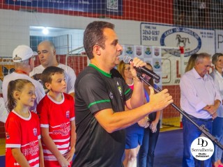 
<a style='margin-left: 5px;' class='btn btn-xs btn-social btn-facebook' href='https://www.facebook.com/sharer/sharer.php?u=https://ko-boladovale.web.getmuller.com.br/imgs/800-800-90/conteudo/fotos/2056/img7344.jpg' rel='popup' data-width='500' data-height='400'><i class='fa fa-facebook'></i>Compartilhar <span class='hidden-xs'>no Facebook</span>
</a> 
<a class='btn btn-default btn-xs' target='_blank' href='imgs/800-800-90/conteudo/fotos/2056/img7344.jpg'>
<span class='glyphicon glyphicon-cloud-download'></span> Salvar
</a> 
<span></span>