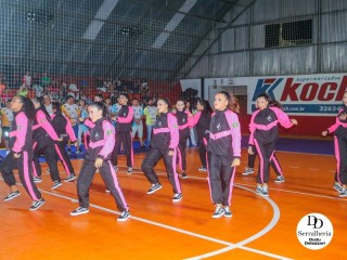 
<a style='margin-left: 5px;' class='btn btn-xs btn-social btn-facebook' href='https://www.facebook.com/sharer/sharer.php?u=https://ko-boladovale.web.getmuller.com.br/imgs/800-800-90/conteudo/fotos/2056/img7358.jpg' rel='popup' data-width='500' data-height='400'><i class='fa fa-facebook'></i>Compartilhar <span class='hidden-xs'>no Facebook</span>
</a> 
<a class='btn btn-default btn-xs' target='_blank' href='imgs/800-800-90/conteudo/fotos/2056/img7358.jpg'>
<span class='glyphicon glyphicon-cloud-download'></span> Salvar
</a> 
<span></span>