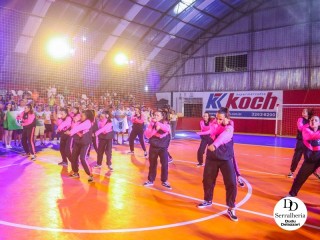 
<a style='margin-left: 5px;' class='btn btn-xs btn-social btn-facebook' href='https://www.facebook.com/sharer/sharer.php?u=https://ko-boladovale.web.getmuller.com.br/imgs/800-800-90/conteudo/fotos/2056/img7367.jpg' rel='popup' data-width='500' data-height='400'><i class='fa fa-facebook'></i>Compartilhar <span class='hidden-xs'>no Facebook</span>
</a> 
<a class='btn btn-default btn-xs' target='_blank' href='imgs/800-800-90/conteudo/fotos/2056/img7367.jpg'>
<span class='glyphicon glyphicon-cloud-download'></span> Salvar
</a> 
<span></span>