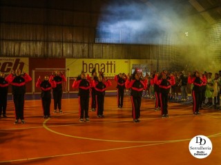 
<a style='margin-left: 5px;' class='btn btn-xs btn-social btn-facebook' href='https://www.facebook.com/sharer/sharer.php?u=https://ko-boladovale.web.getmuller.com.br/imgs/800-800-90/conteudo/fotos/2056/img7372.jpg' rel='popup' data-width='500' data-height='400'><i class='fa fa-facebook'></i>Compartilhar <span class='hidden-xs'>no Facebook</span>
</a> 
<a class='btn btn-default btn-xs' target='_blank' href='imgs/800-800-90/conteudo/fotos/2056/img7372.jpg'>
<span class='glyphicon glyphicon-cloud-download'></span> Salvar
</a> 
<span></span>