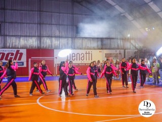 
<a style='margin-left: 5px;' class='btn btn-xs btn-social btn-facebook' href='https://www.facebook.com/sharer/sharer.php?u=https://ko-boladovale.web.getmuller.com.br/imgs/800-800-90/conteudo/fotos/2056/img7378.jpg' rel='popup' data-width='500' data-height='400'><i class='fa fa-facebook'></i>Compartilhar <span class='hidden-xs'>no Facebook</span>
</a> 
<a class='btn btn-default btn-xs' target='_blank' href='imgs/800-800-90/conteudo/fotos/2056/img7378.jpg'>
<span class='glyphicon glyphicon-cloud-download'></span> Salvar
</a> 
<span></span>